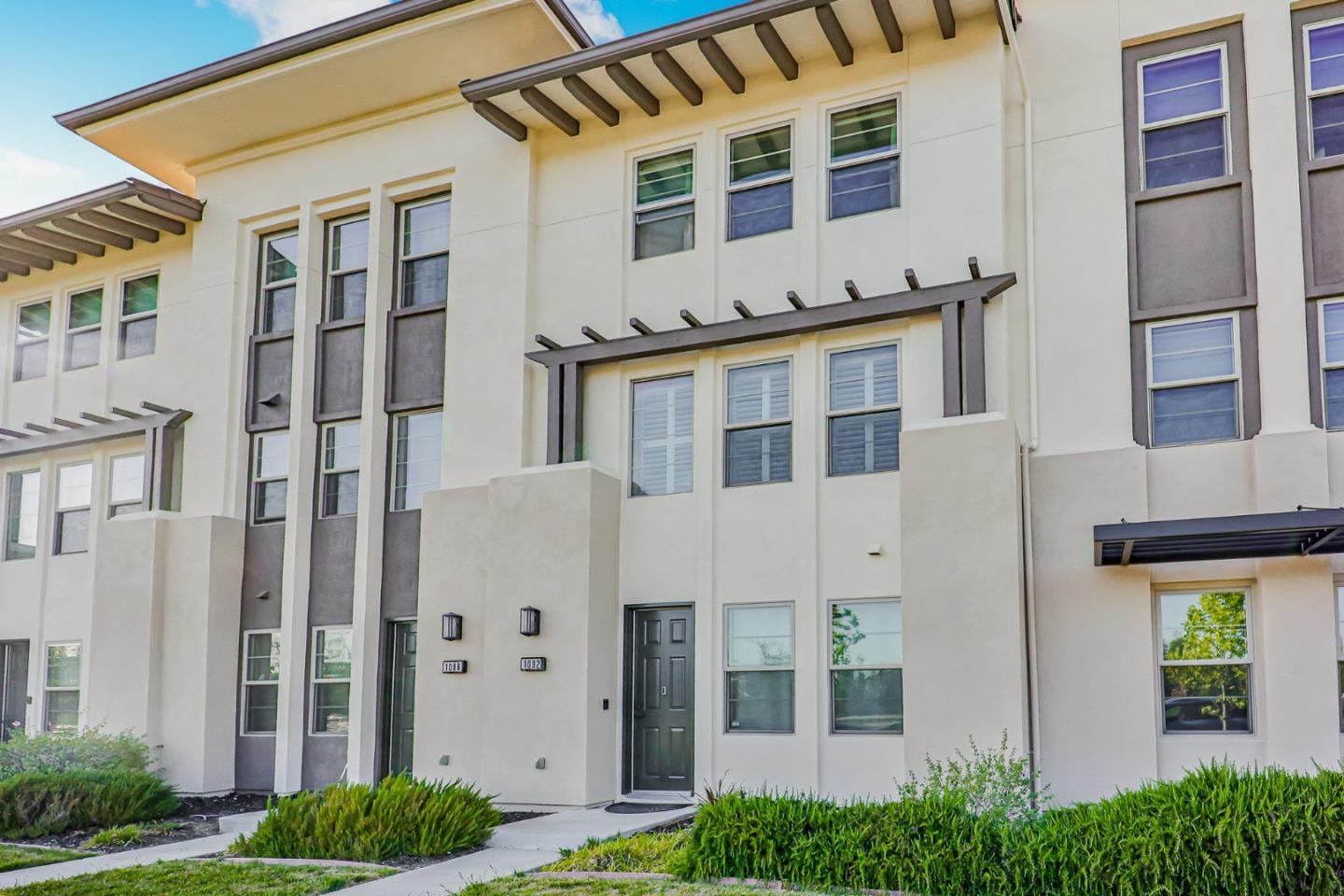 1092 Pear Orchard Dr, San Jose 95131